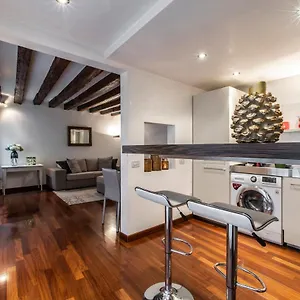 https://doges-palace-suite-rr.hotelslidodijesolo.com